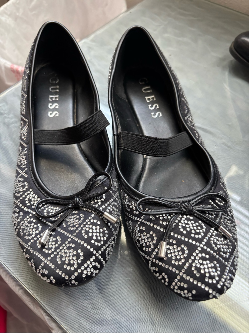 GUESS Black Crystal-Studded Ballet Flats with Bow